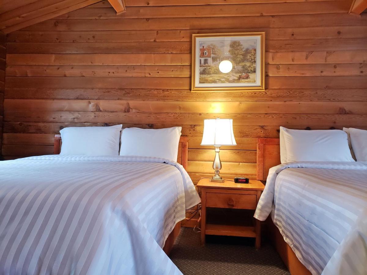 Rocky Inn Valemount Buitenkant foto