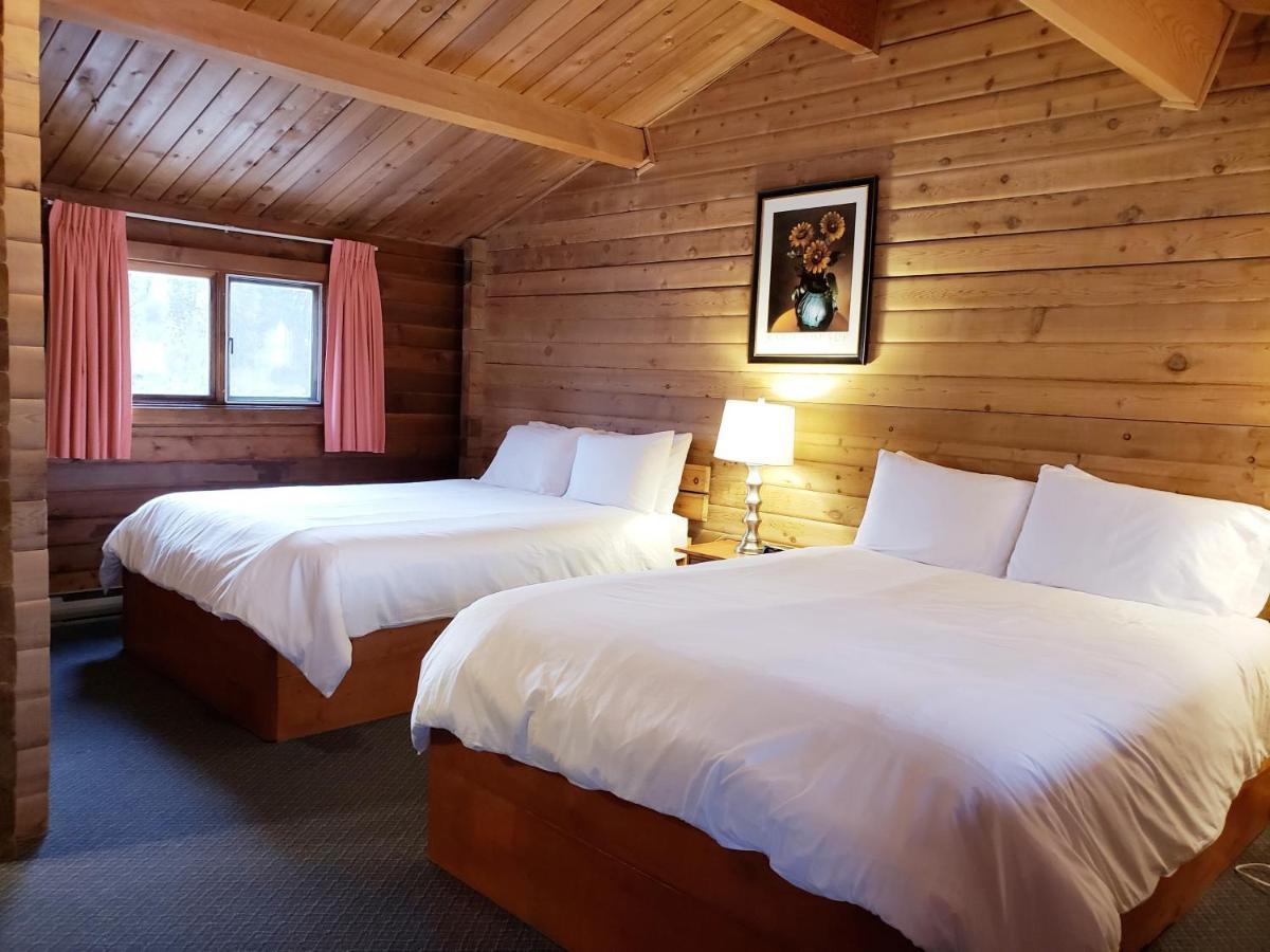 Rocky Inn Valemount Buitenkant foto