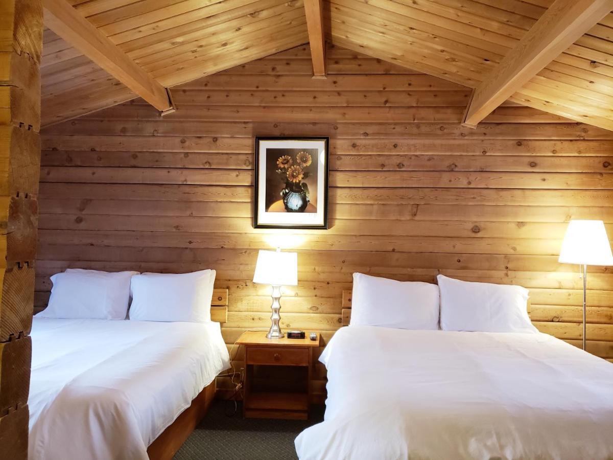 Rocky Inn Valemount Buitenkant foto