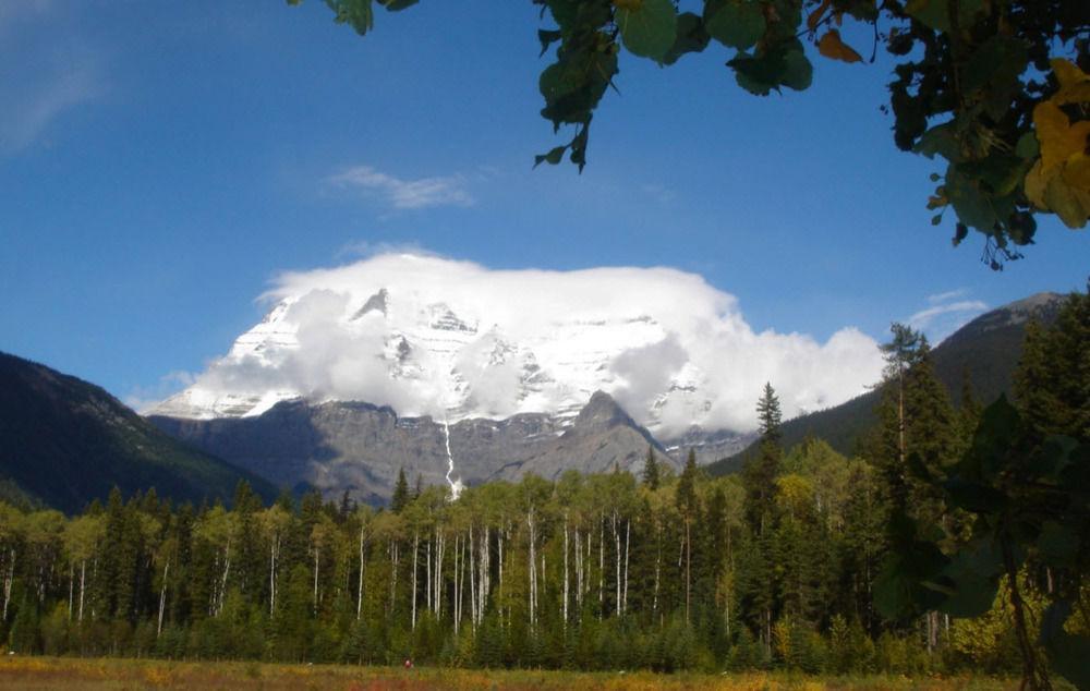 Rocky Inn Valemount Buitenkant foto